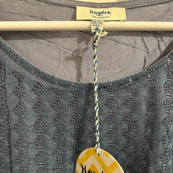 NWT Hayden Los Angeles dusty Blue Sheer Women's Top plus sz 1X 2X - Picture 2 of 4